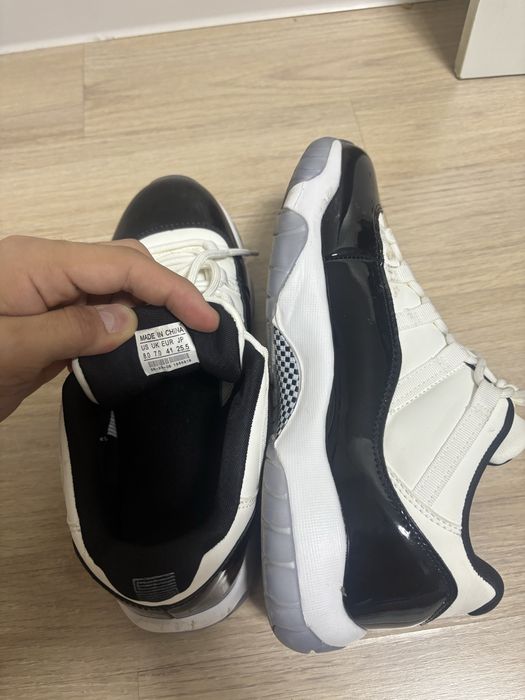 Jordan 11 Retro low