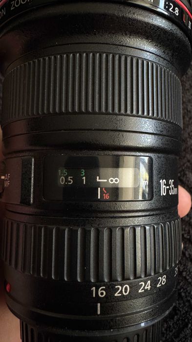 Obiectiv Canon EF 16-35mm f/2.8L II USM