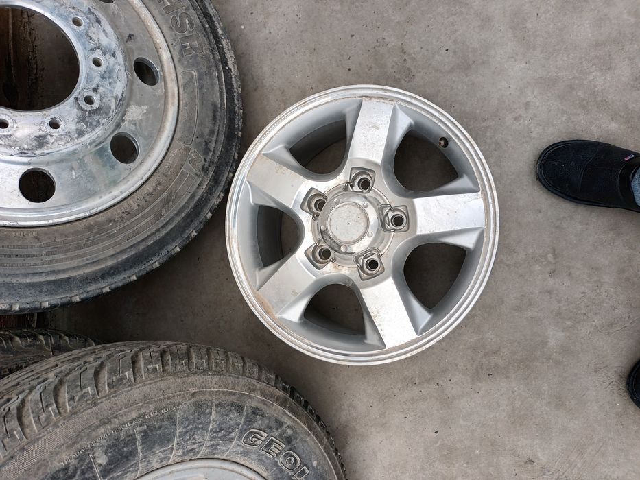 Диска сотилади арзон