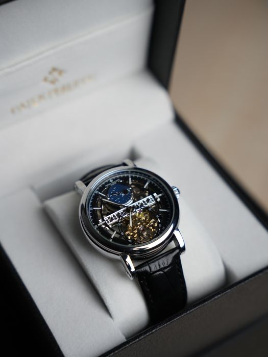 Часы Patek Philippe