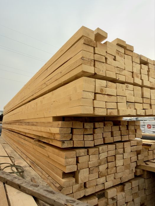 Качественные стропила для крыши из сосны (Россия)