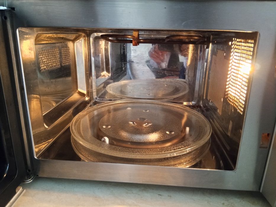 Микроволновая печь