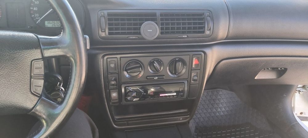 Продавам Vw passat b5