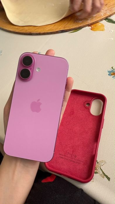 Iphone 16 б/у с каробкой