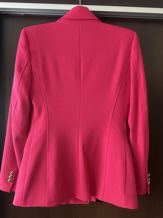 Красиво сако от Зара