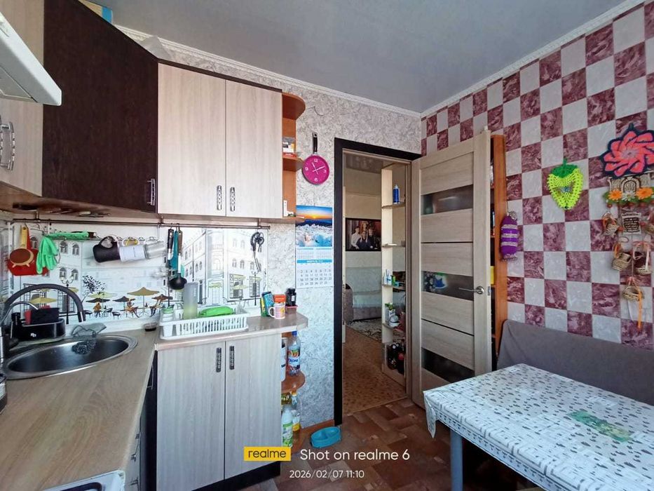 Продаётся тёплая 3-комнатная квартира.