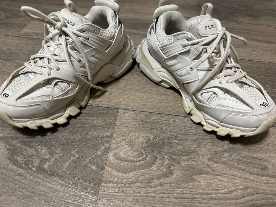 Balenciaga Track