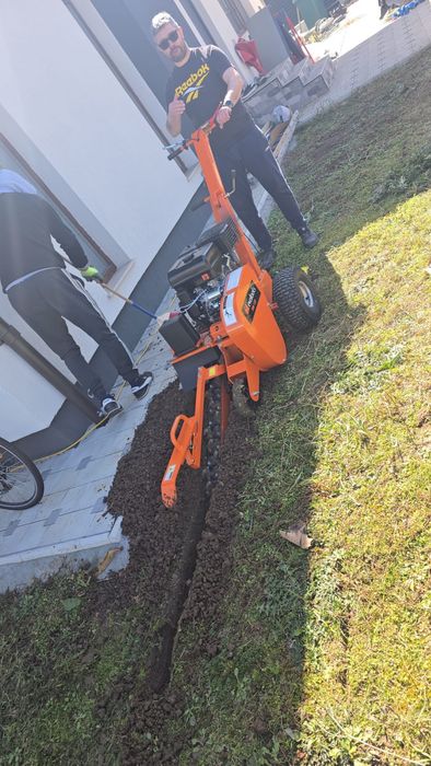 Inchiriez trencher, masina sapat santuri