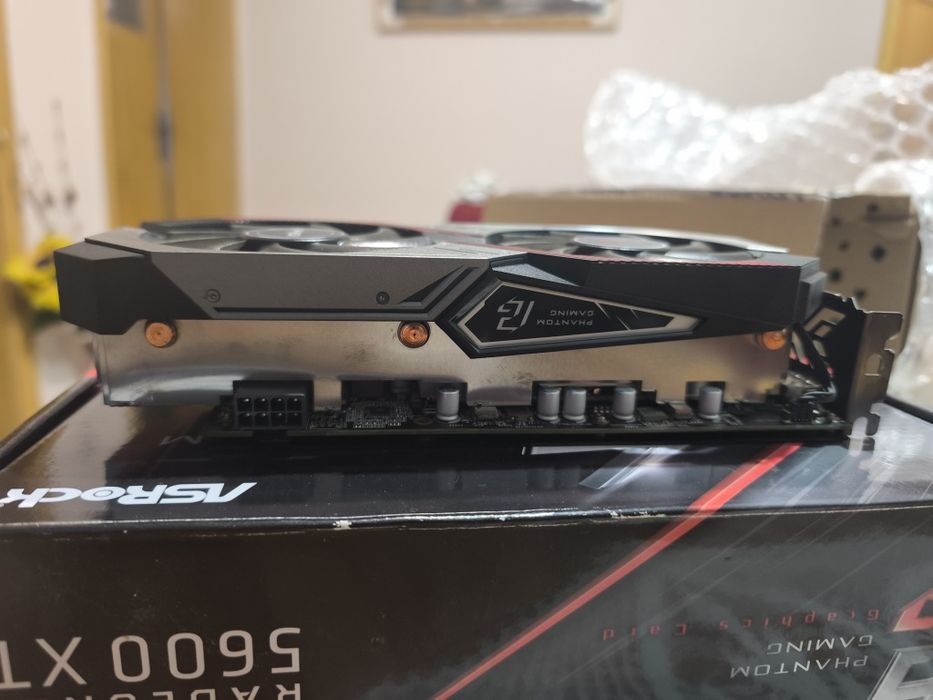 Видеокарта ASRock Phantom Gaming Radeon RX 5600 XT 6GB OC