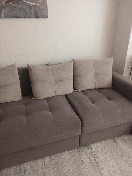 Продам диван 4 метр