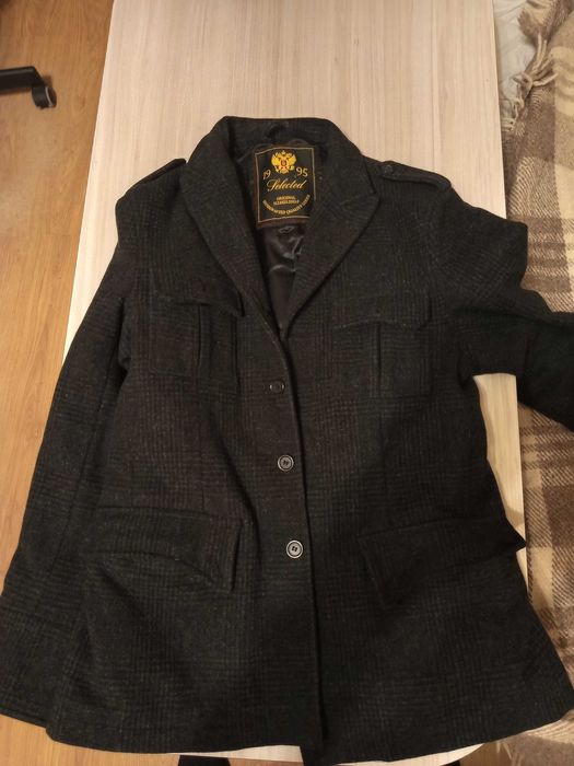 Вълнено Мъжко Палто