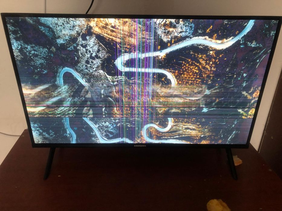 Продам смарт ТВ 32 диагональ