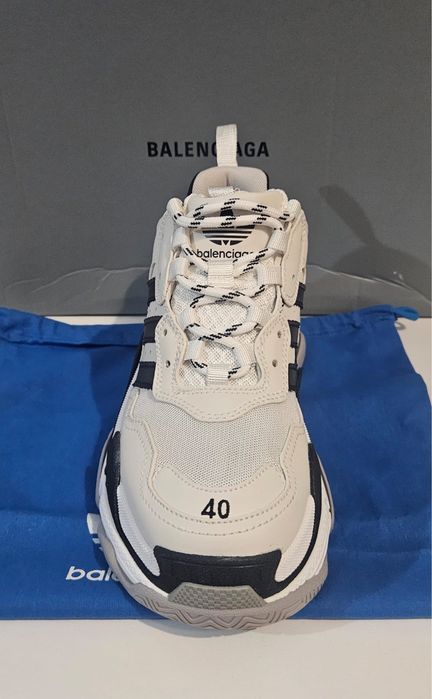 Pantofi sport premium Balenciaga x adidas Triple S