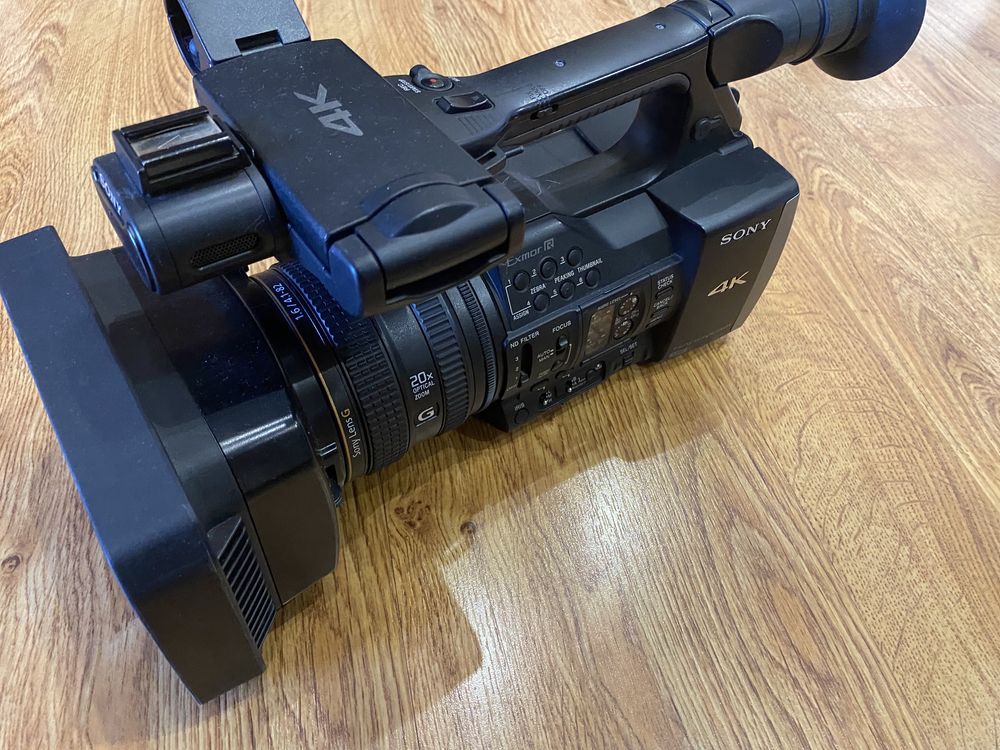 4К видеокамера Sony FDR-AX1 - Видеокамеры Алматы на Olx