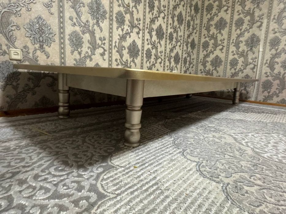 Хонтахта & можно использовать как стол