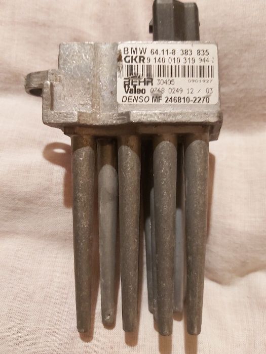 vand mai multe  piese  bmw E46 316i