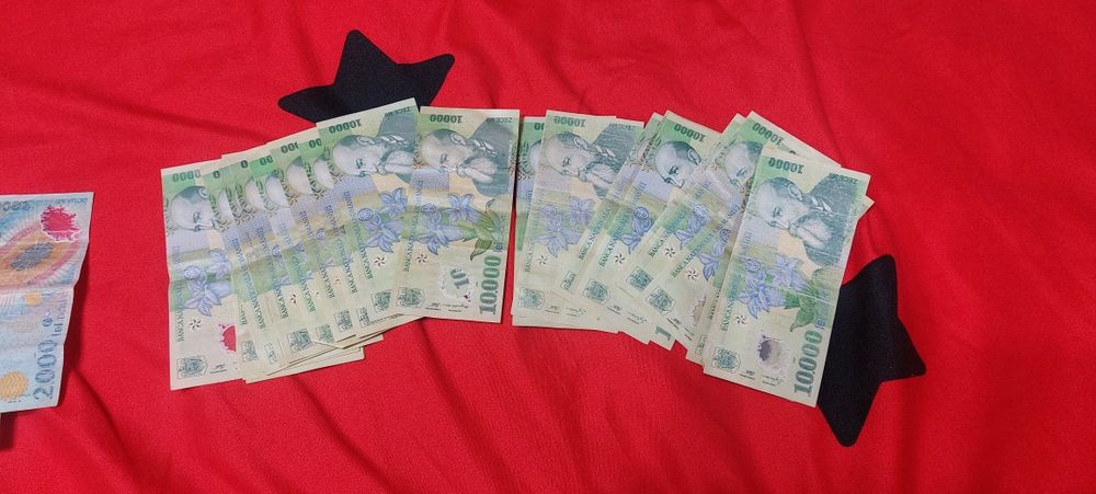 Bagnote si monede vechi