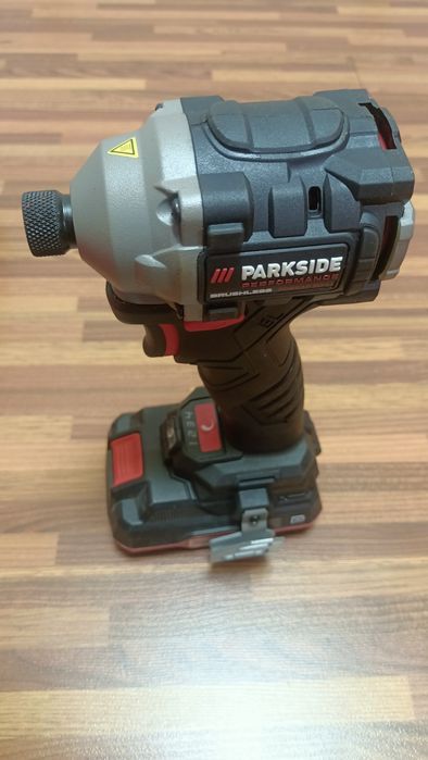 Filetantă cu impact