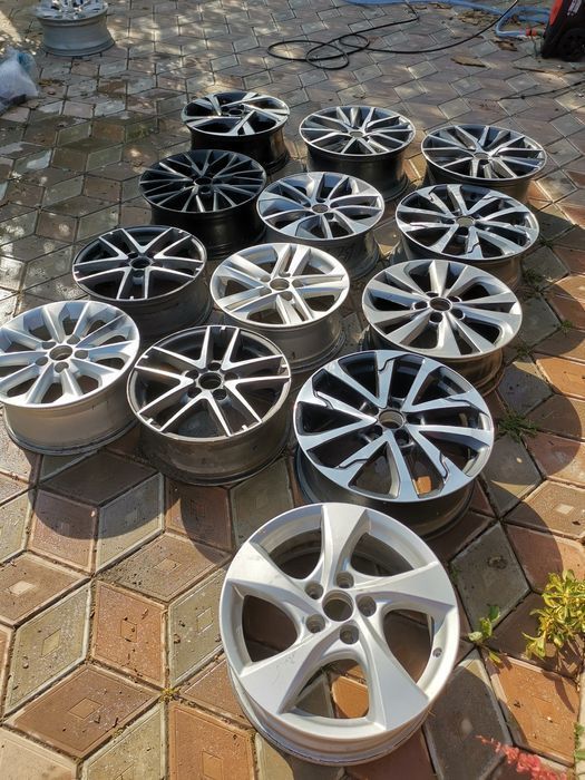 Jante aliaj Toyota camry chr avensis auris corolla