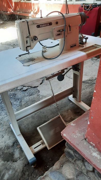 Тикув машинаси сотилади