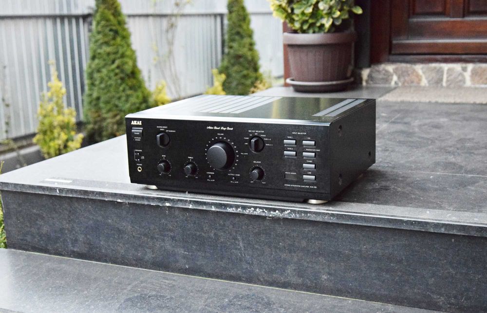 Amplificator Akai AM-39