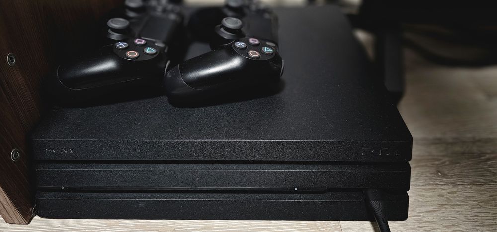 PS 4pro 1 терабайт