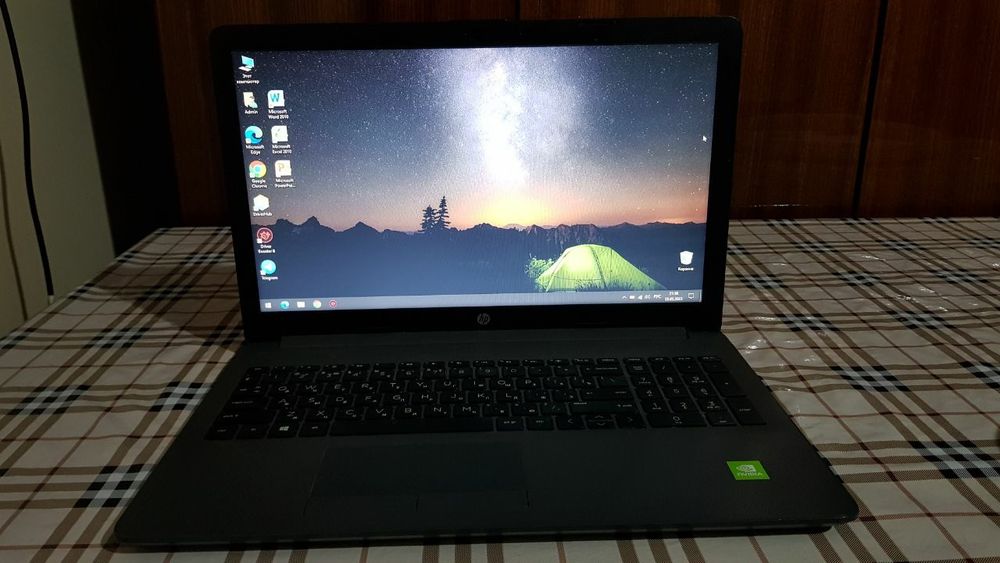 Noutbuk hp 250G7