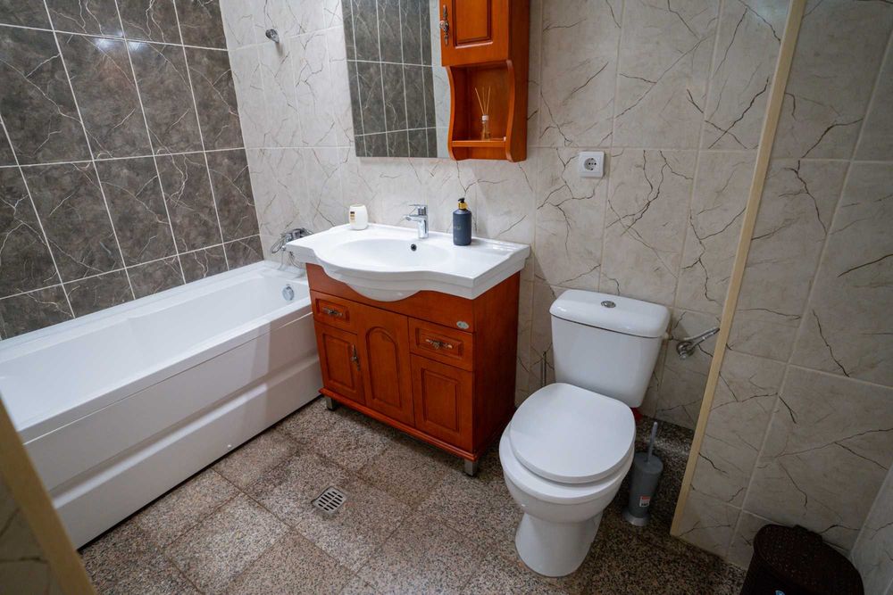 Cazare la mare apartament Mamaia cu loc parcare