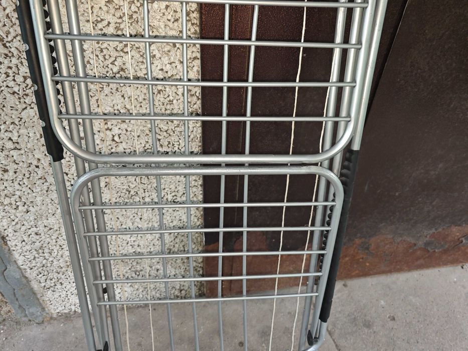 Напольная вешалка для одежды станция метро Москва