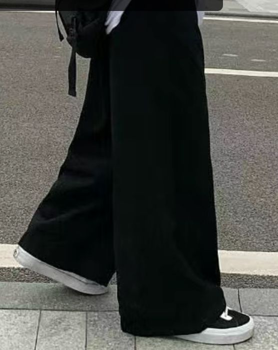 Черные брюки новые