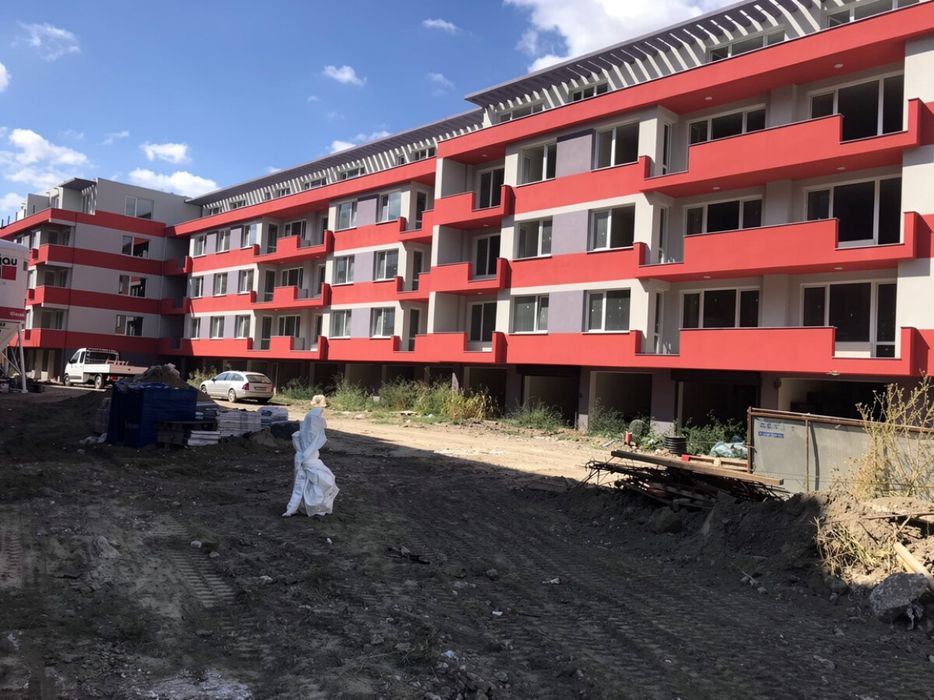 Продава се Двустаен апартамент в Пловдив, Христо Смирненски - 81 кв.м за 1050 €/кв.м - Снимка #3