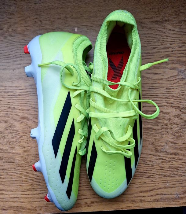 Нови бутонки adidas crazy fast .