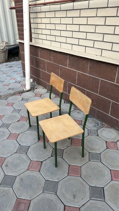 Детские стулья