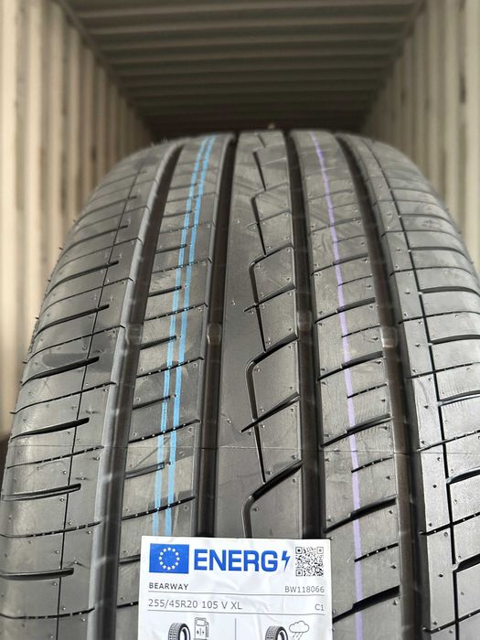 Нови Летни Гуми BEARWAY BW668 255/45R20 105V XL Нов DOT