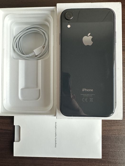 iPhone Xr black ca nou, full box