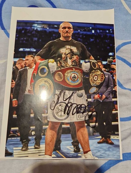 Oleksandr Usyk Mike Tyson memorabilia semnat autograf USYK box boxing