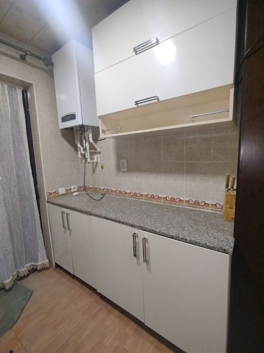 Ijaraga kvartra beriladi Marxabo totus orqasda 2 xona 1 etaj