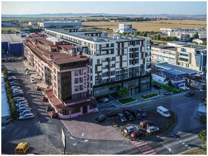 Продава се Двустаен апартамент в Бургас, Лазур - 58 кв.м за 1380 €/кв.м - Снимка #14