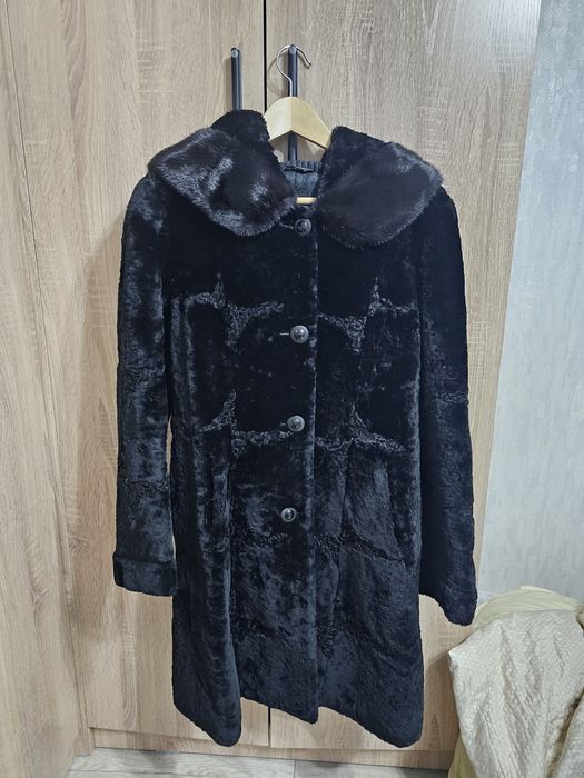 Продам шубу мутоновую