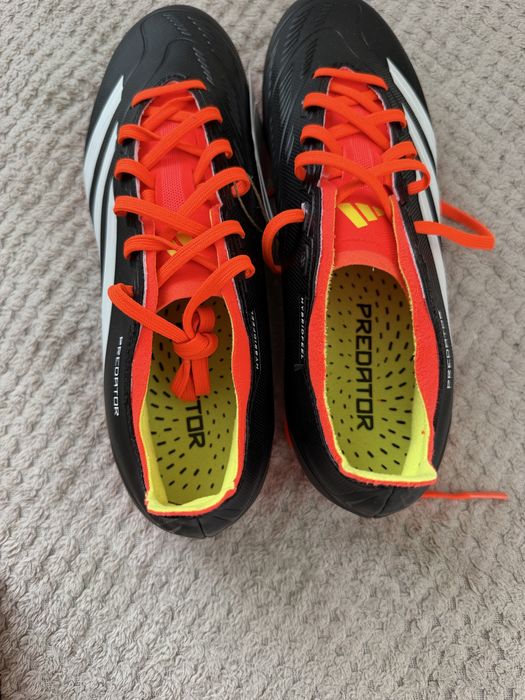 Adidas predator league