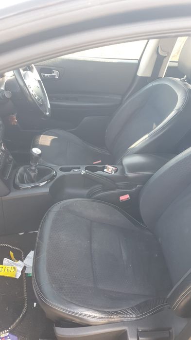 Nissan Qashqai 1.6 dci perfect functional adus pe roti  143165 mile