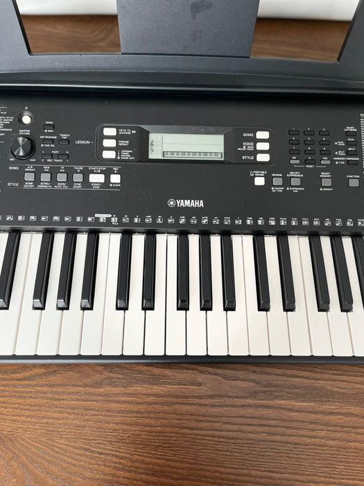 Синтезатор YAMAHA PSR E363