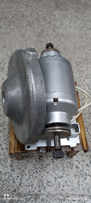 Български шмиргел от лентов шлайф.