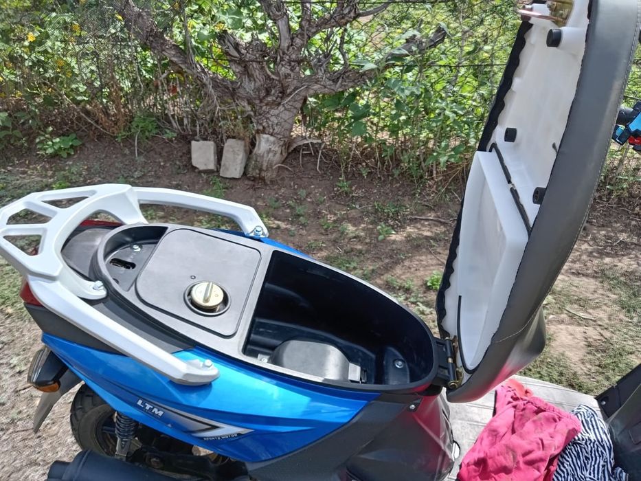 Продам Скутер LTM 150кубов