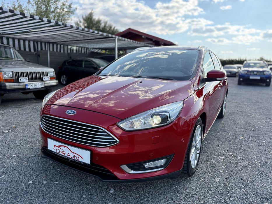 Ford Focus Titanium 11/2015, 1.5 TDCi 120cp Euro6, Lane Assist, Bi-Xenon, Scaune incalzite, Volan incalzit, Navigatie, Pilot automat