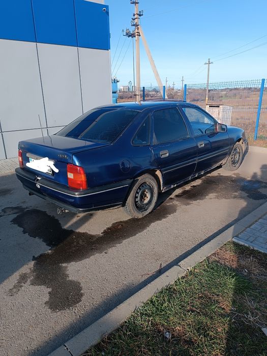 Продается Опель Вектра А об 1.8 моно