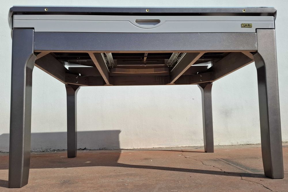 Masa MARMURA Alba cu insertii gri in valuri 150x90->150x150