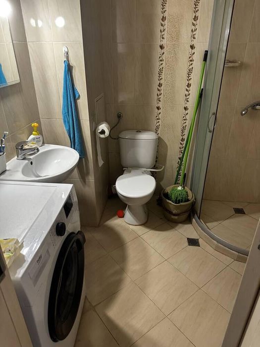 Двустаен апартамент в ж.к Славейков