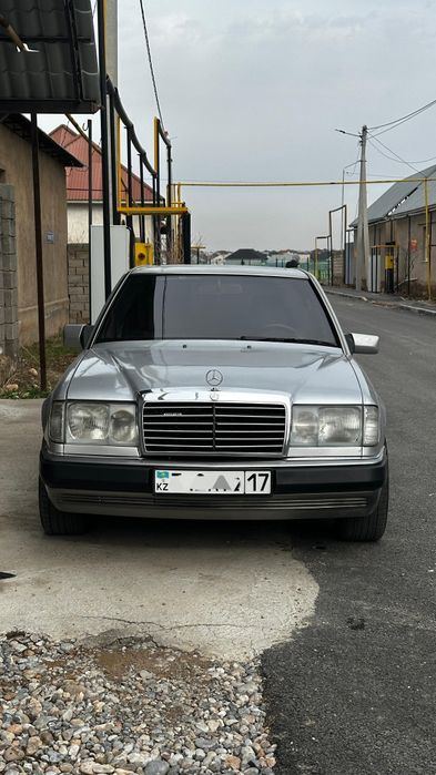 Mercedes Benz E 220