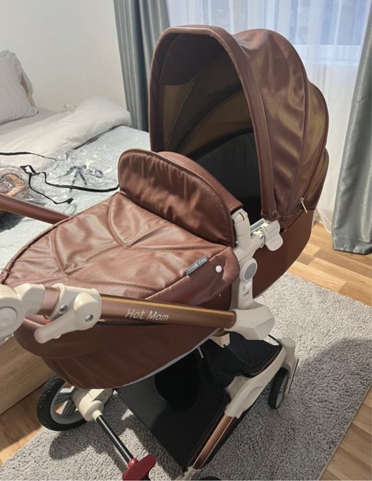 Carucior Hot mom 3 in 1